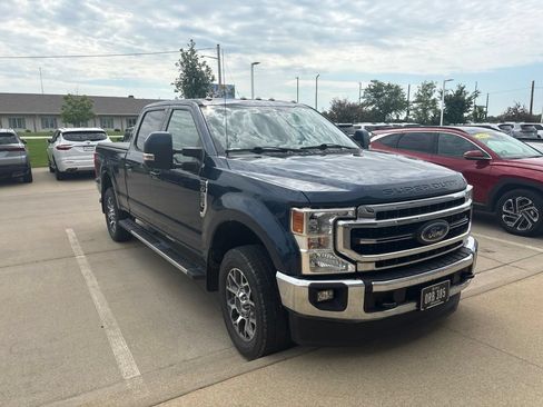 Used 2020 Ford F250 Lariat w/ Lariat Ultimate Package AWD/4WD image 2