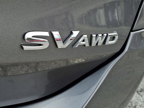 Used 2019 Nissan Rogue SV w/ Premium Package image 30