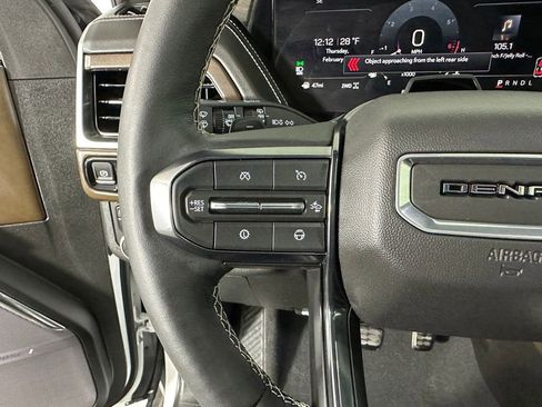 Used 2025 GMC Yukon Denali Ultimate image 13