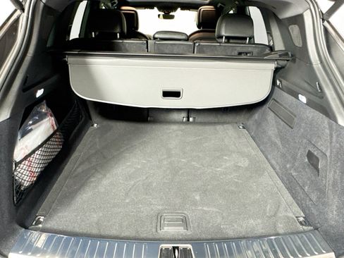 Used 2025 Porsche Cayenne image 23