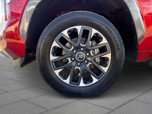 Used 2022 Toyota Tundra Limited w/ Power Package image 10