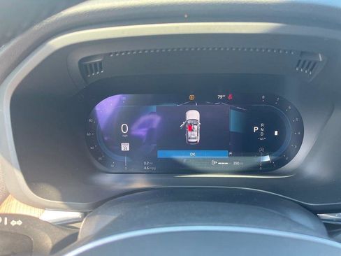 Used 2023 Volvo XC60 B5 Plus AWD/4WD image 9
