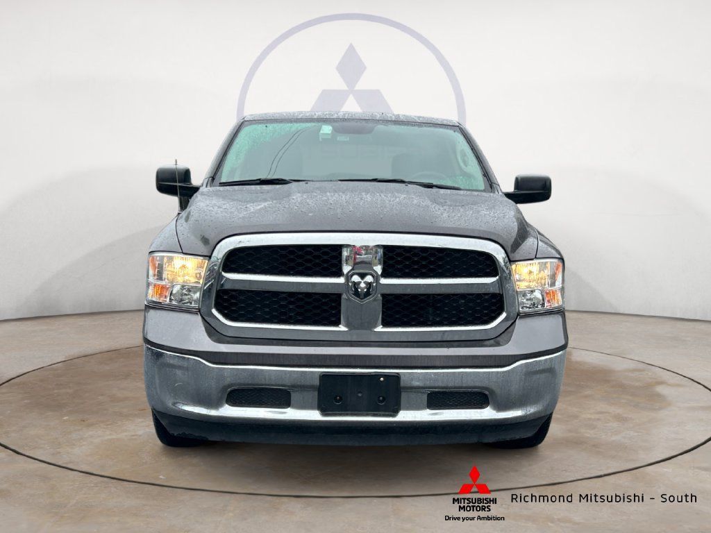 Used 2024 RAM 1500 Classic SLT AWD/4WD image 8