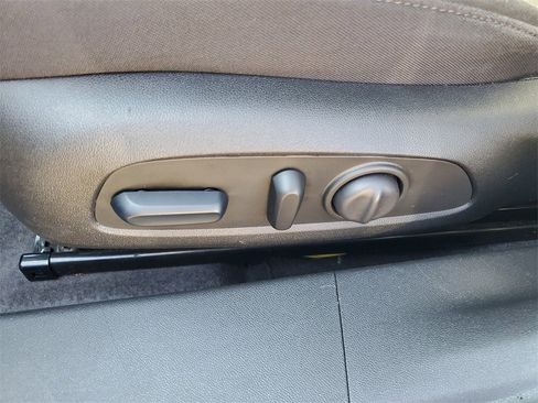 Used 2023 Chevrolet Malibu LT image 7