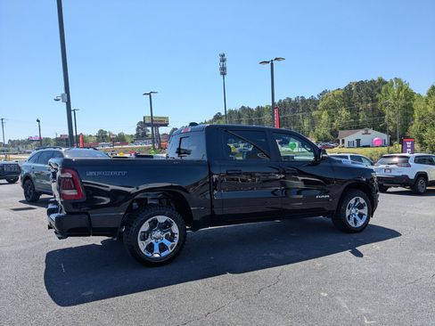 Used 2022 RAM 1500 Big Horn AWD/4WD image 4
