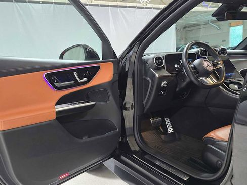 Used 2023 Mercedes-Benz GLC 300 4MATIC image 19