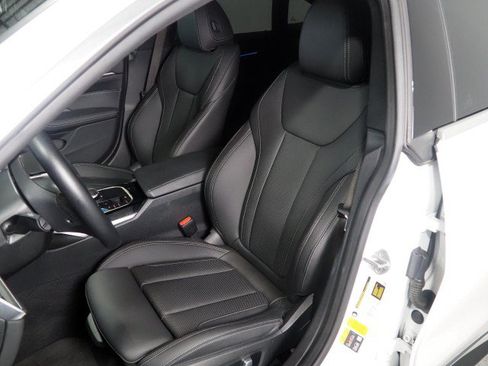Used 2023 BMW i4 eDrive40 w/ Premium Package RWD image 14