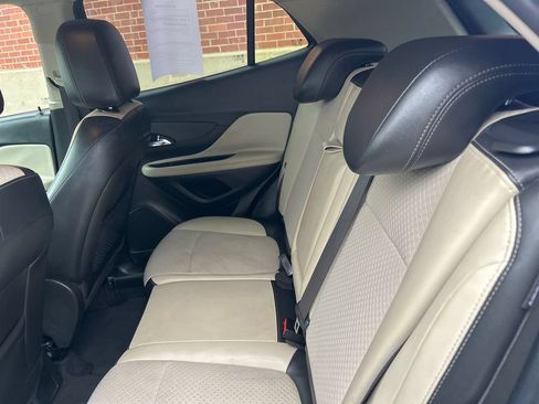 Used 2018 Buick Encore Preferred FWD image 5