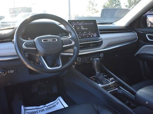 Used 2022 Jeep Compass Limited w/ Sun and Sound Group image 21