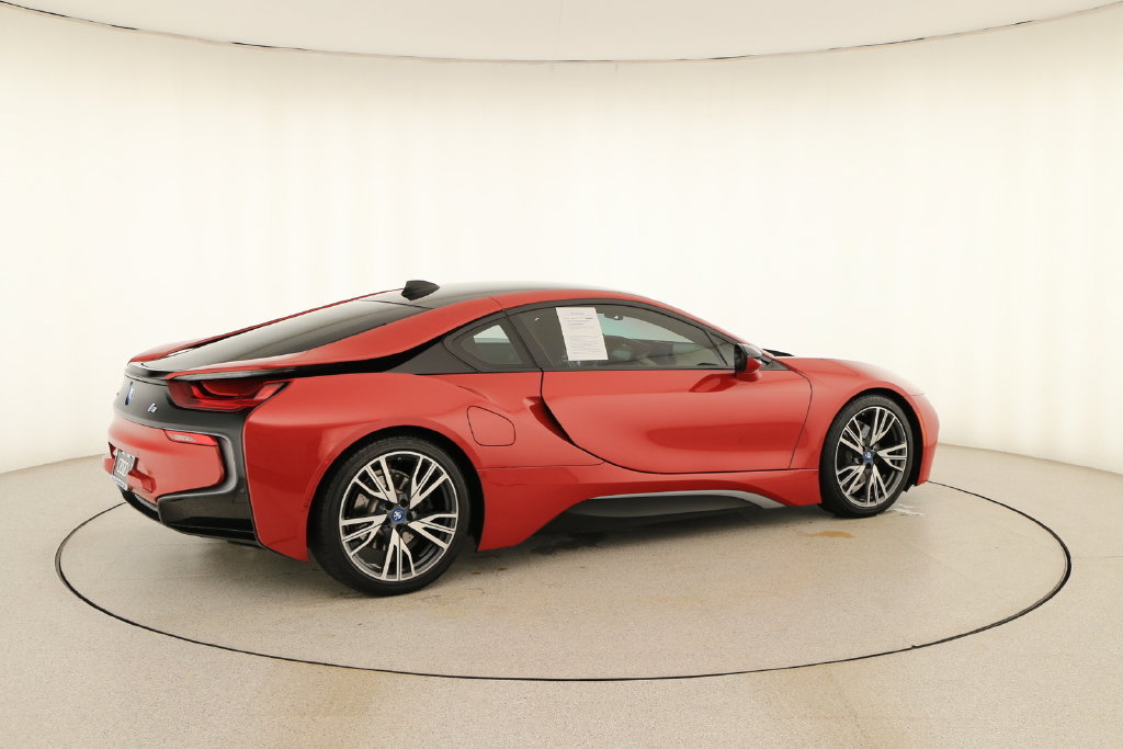 Used 2017 BMW i8 AWD/4WD image 7