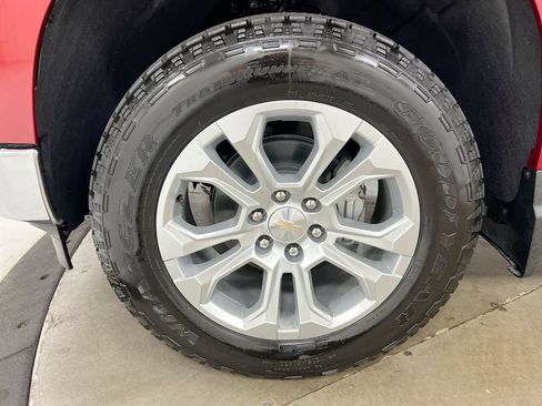 Used 2023 Chevrolet Silverado 1500 LTZ AWD/4WD image 25