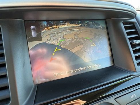 Used 2019 Nissan Pathfinder S image 23