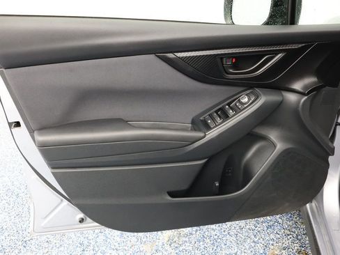 Used 2021 Subaru Crosstrek 2.0i Premium w/ Moonroof Package image 8