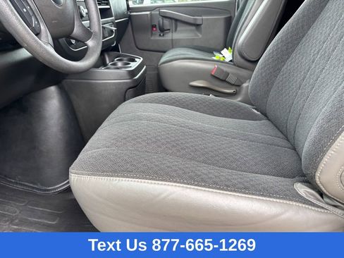 Used 2024 GMC Savana 2500 w/ Driver Convenience Package RWD image 8