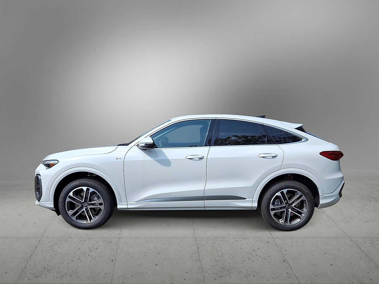 New 2026 Audi Q5 Premium Plus AWD/4WD image 5