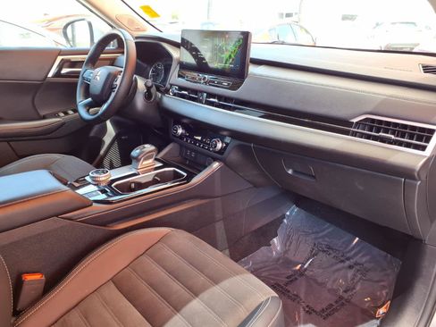 Used 2025 Mitsubishi Outlander SE AWD/4WD image 22