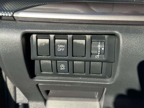 Used 2023 Subaru Forester Premium image 19