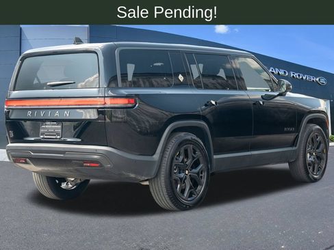 Used 2025 Rivian R1S Adventure AWD/4WD image 4