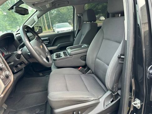 Used 2019 Chevrolet Silverado 1500 LT w/ All Star Edition AWD/4WD image 18