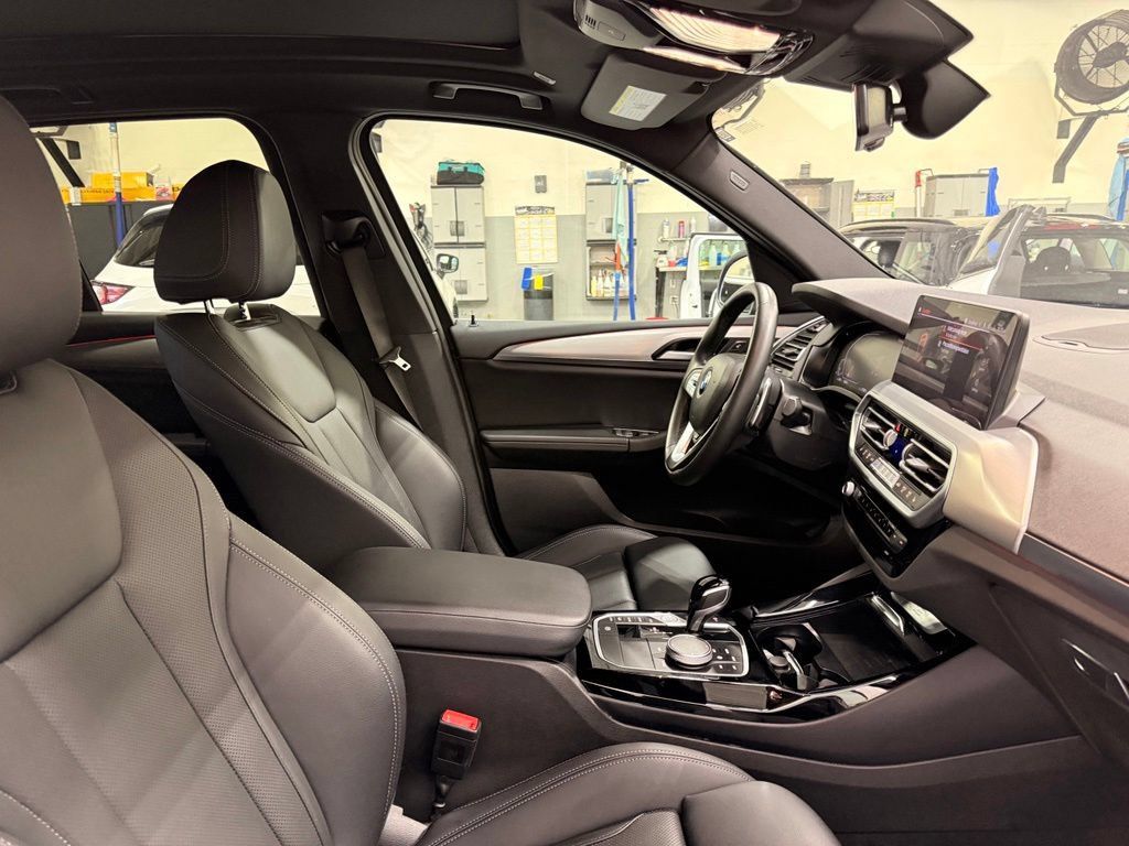 Used 2023 BMW X3 xDrive30i w/ Premium Package AWD/4WD image 30
