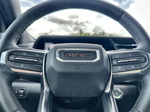 New 2026 GMC Terrain Elevation w/ Black Edition FWD image 33