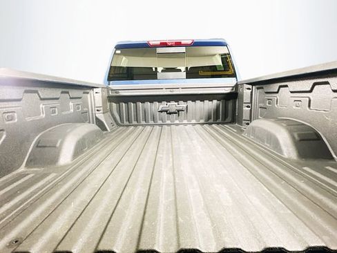 Used 2025 Chevrolet Silverado 2500 High Country w/ Technology Package image 29