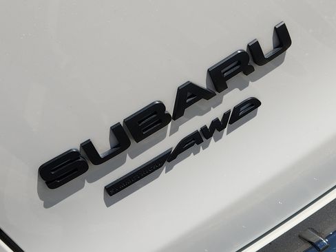 Used 2022 Subaru Ascent Onyx Edition image 12