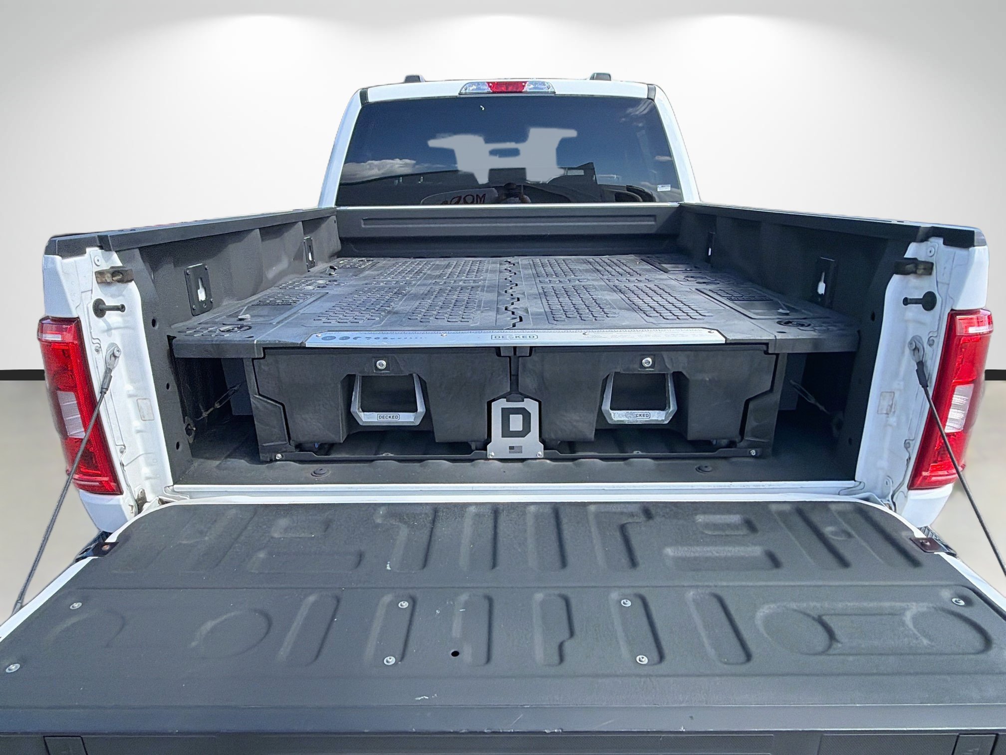 Used 2023 Ford F150 XL w/ STX Appearance Package RWD image 12