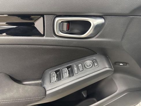 Used 2023 Honda Civic EX image 15