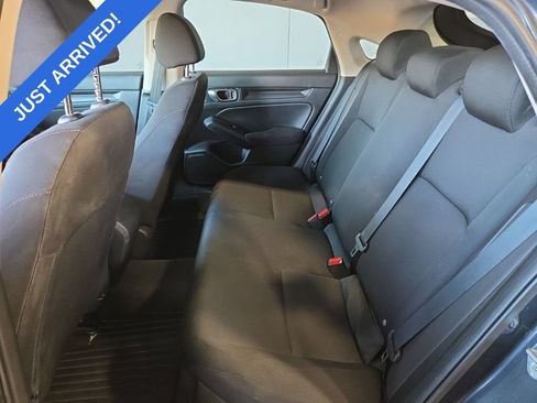 Used 2023 Honda Civic LX image 6