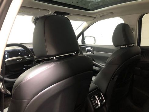 New 2026 Kia Sorento S w/ S Panoramic Sunroof Package image 17