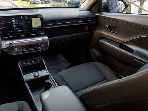 New 2025 Hyundai Kona SEL FWD image 23
