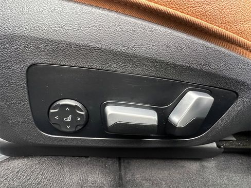 Used 2022 BMW i4 M50 image 10