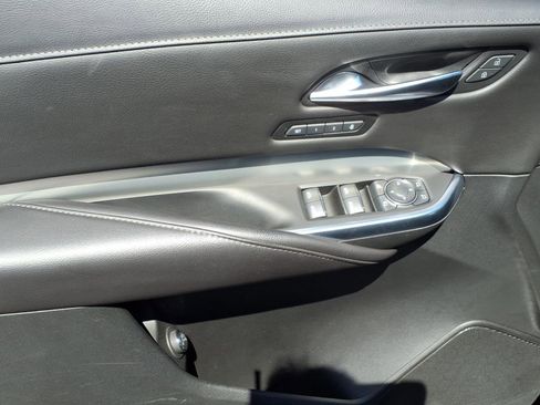 Certified 2022 Cadillac XT4 Premium Luxury w/ Safety Alert Package image 19