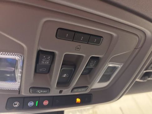 Used 2020 GMC Sierra 2500 Denali w/ Denali Ultimate Package image 34