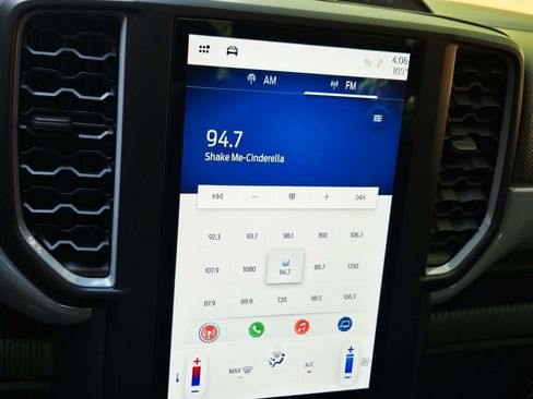 Used 2024 Ford Ranger XL AWD/4WD image 24
