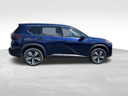 Used 2026 Nissan Rogue SL FWD image 8