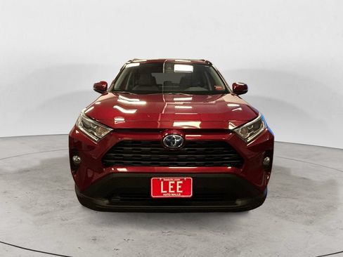 Used 2021 Toyota RAV4 XLE Premium AWD/4WD image 8