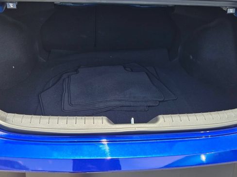 Used 2025 Hyundai Elantra SEL FWD image 14