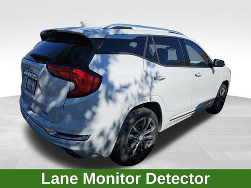 Used 2020 GMC Terrain Denali w/ Denali Premium Package image 6