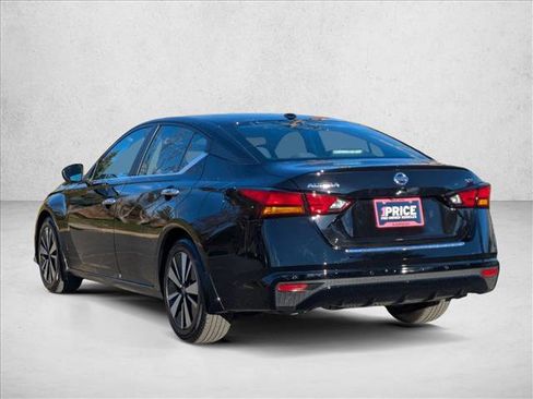 Used 2021 Nissan Altima 2.5 SV image 8
