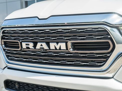 Used 2022 RAM 1500 Limited AWD/4WD image 13