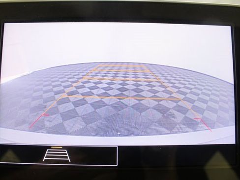 Used 2022 Chevrolet Malibu LT image 3