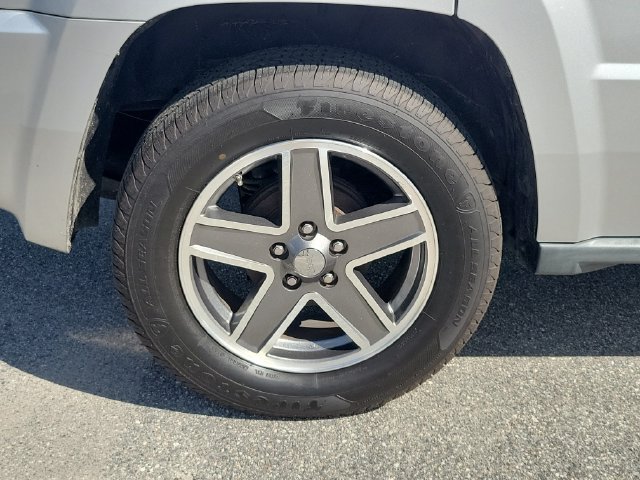 Used 2008 Jeep Patriot Sport FWD image 7