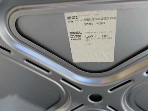 Used 2003 Porsche 911 Carrera 4S image 23