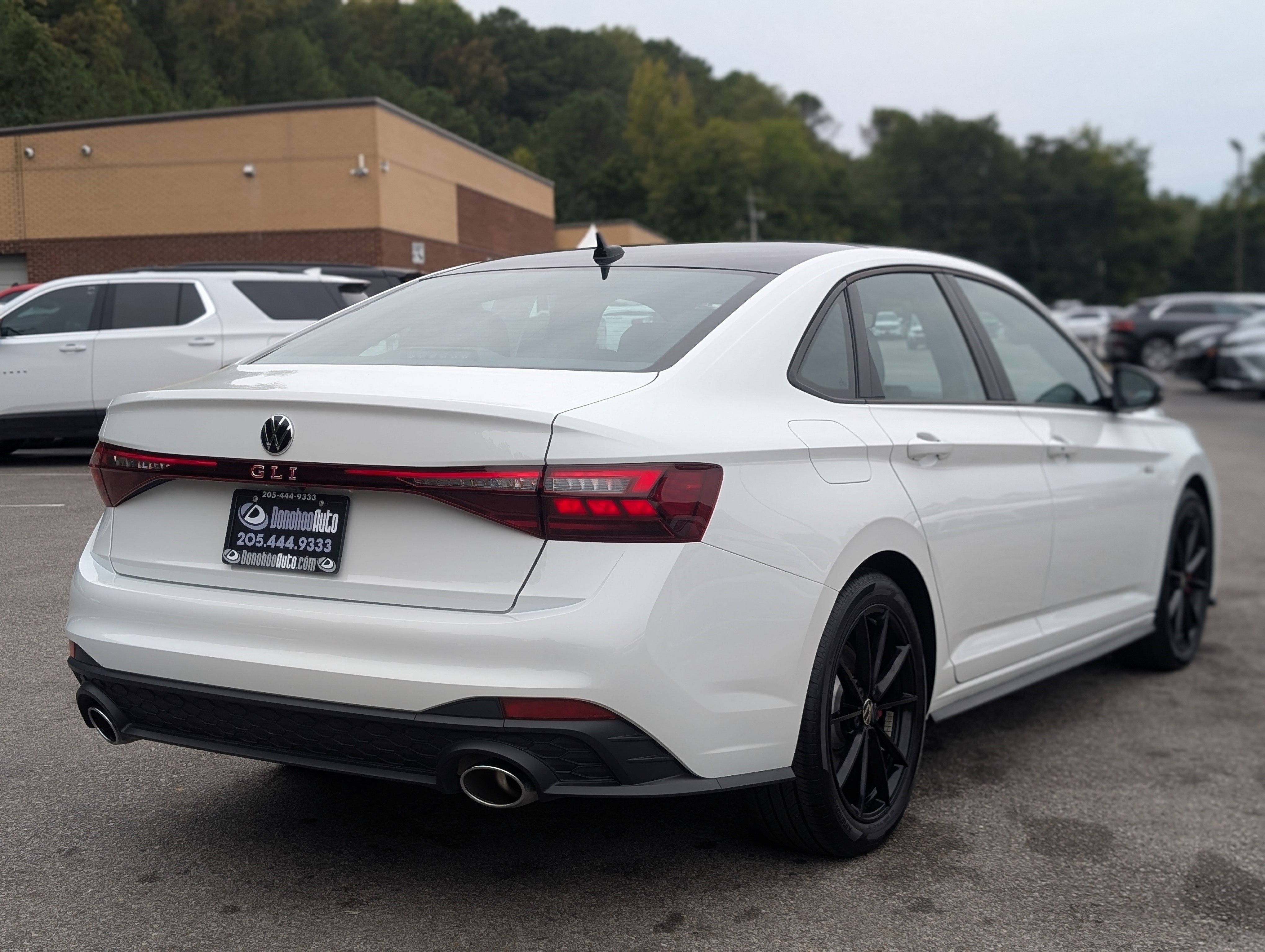 Used 2026 Volkswagen Jetta GLI Autobahn FWD image 9