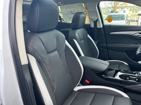 New 2026 Buick Envision Sport Touring image 37