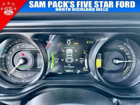 Used 2024 Jeep Wrangler Unlimited w/ Convenience Group image 24