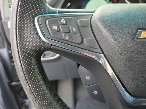 Used 2020 Chevrolet Bolt LT FWD image 27