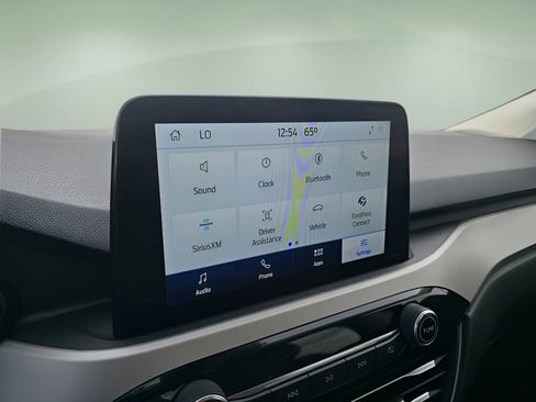 Used 2022 Ford Escape SE w/ Cold Weather Package image 22